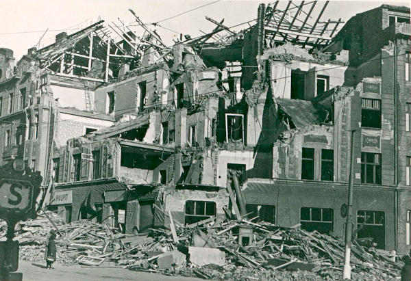 bombardovani prahy brezen 1945